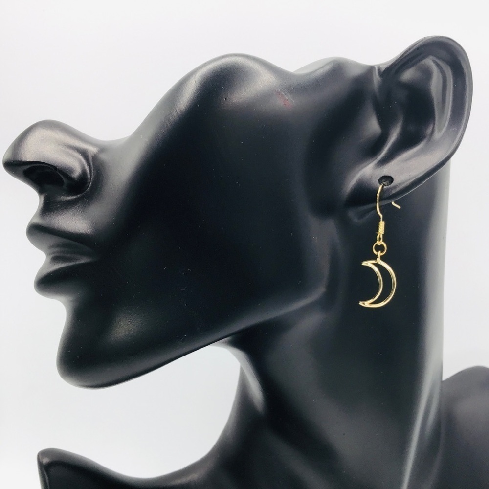 New Earrings Boho Crescent Moon 18k Yellow Gold Plated Dainty Dangle Celestial